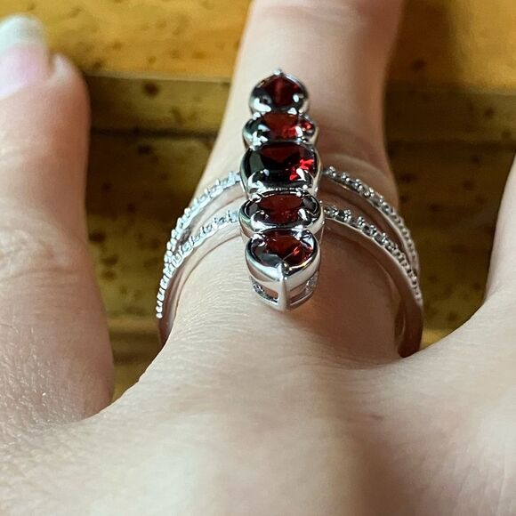 Natural Vermelho Red Garnet Sterling Silver Ring Size 8 - Picture 2 of 9